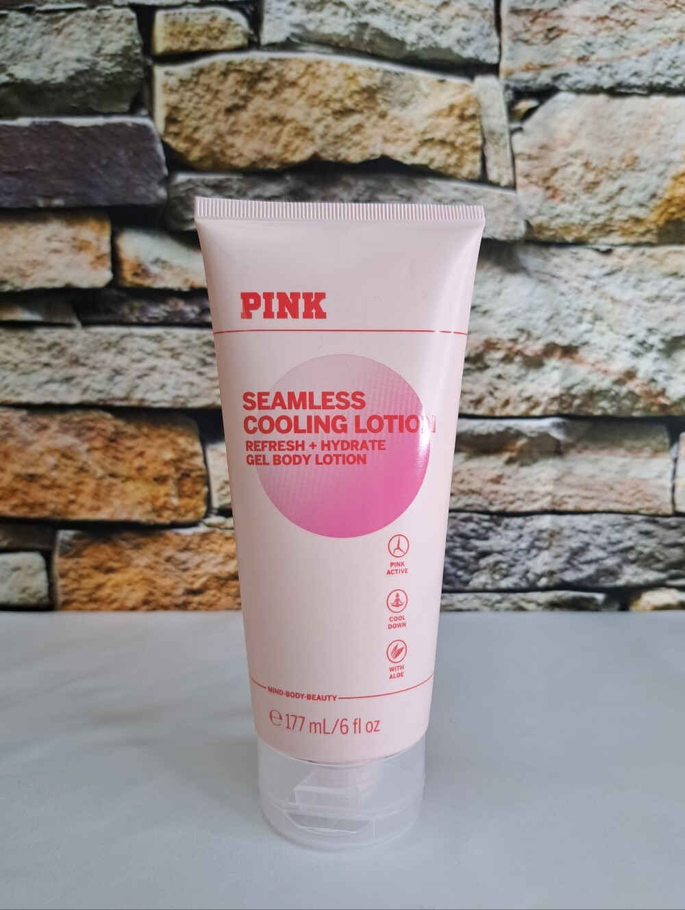 PINK Victoria's Secret Seamless Cooling Lotion Pink and White